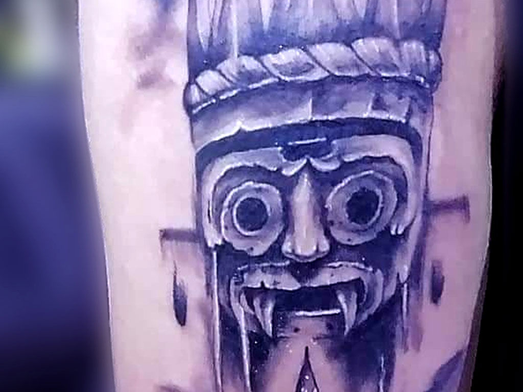 Frank Midnite - Artista Tatuador